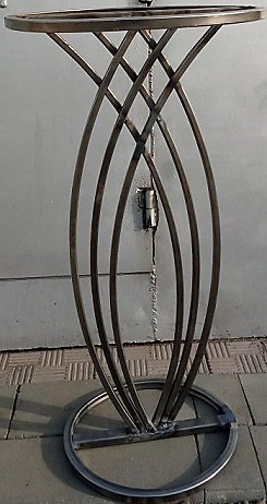 Столик декоративный